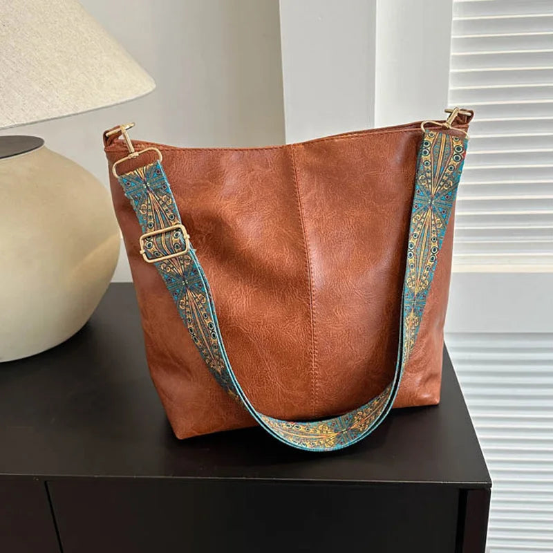 Chelsey - Vintage Skinn Crossbody Väska